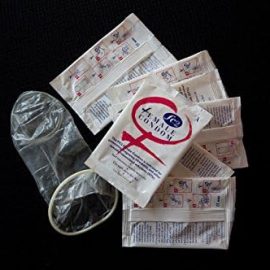 41UPc2bzYbL. AC .jpg